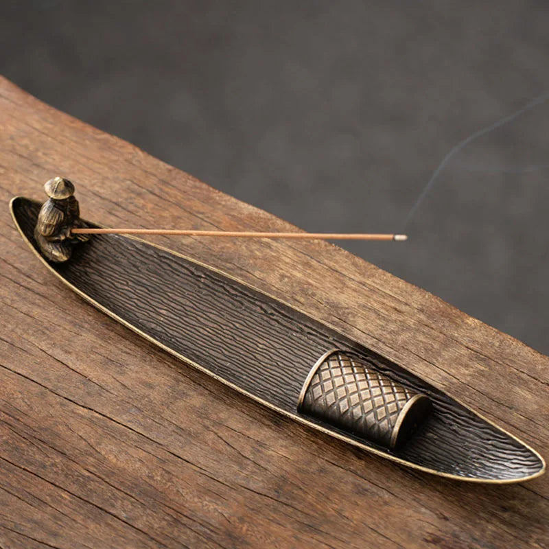 Japanese Incense Holder Boat – Handcrafted Aromatherapy Decor